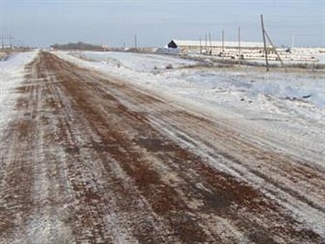 На трассе Оренбург-Орск «Нексия» слетела в кювет