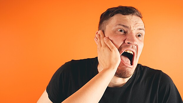 «Ухо не слышит, на щеке изнутри кожи нет». В Архангельске прошел суровый чемпионат по пощечинам