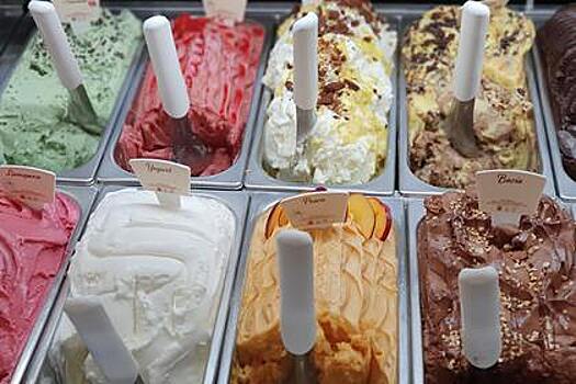 Назван способ выбрать полезное мороженое