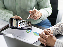 Россиян предупредили, кому нельзя доверять свои деньги