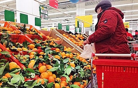 К новогодним праздникам в России подешевеют апельсины и мандарины