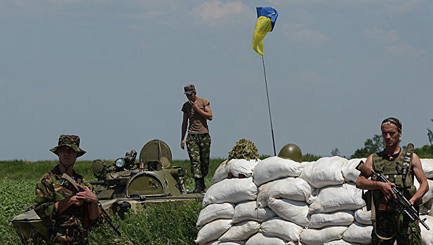 Украина решила сократить блокпосты в Донбассе