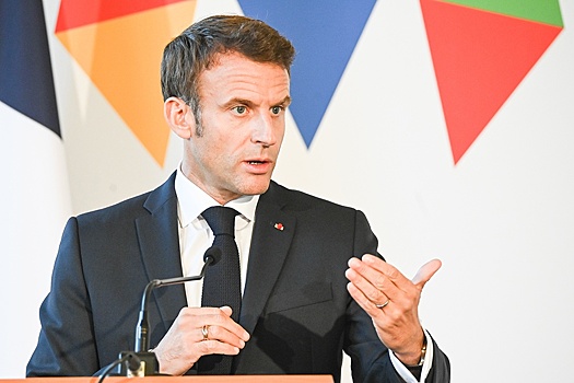 Президент Франции Макрон назвал срок начала действия пенсионной реформы