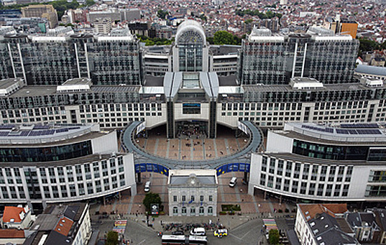 ЕК представит 19-й пакет санкций против России, "когда он будет готов"