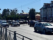 На улице Николая Ершова в Казани образовалась пробка в 2 км