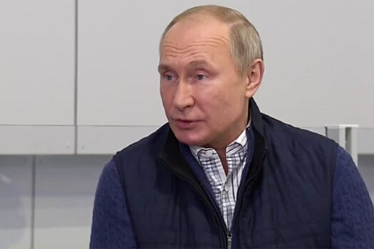 Путин заявил об ответственности России перед миром в помощи с вакцинацией