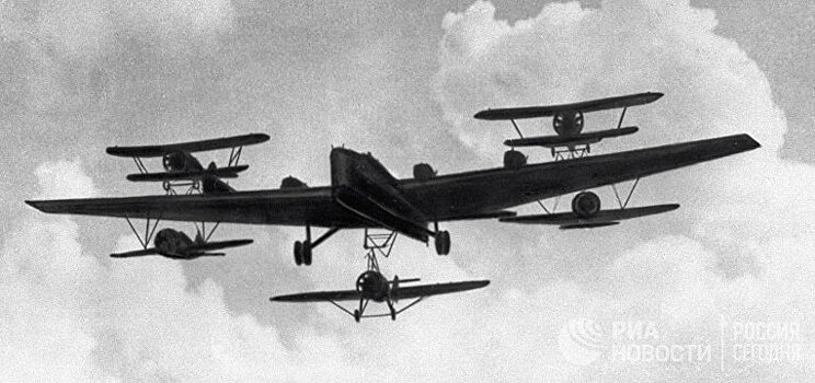 The National Interest (США): гитлеровские ВВС против советских авианосных бомбардировщиков — кто кого?