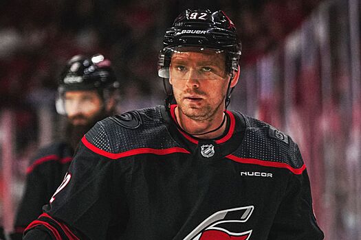 «Мы не дети, няньки никому не нужны». Кузнецов — о готовности «Каролины» к плей-офф НХЛ