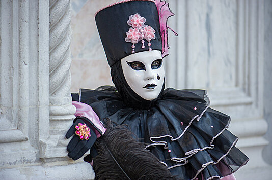 Вольные маски из Эстонии побывали на Венецианском карнавале -  Рамблер/новости