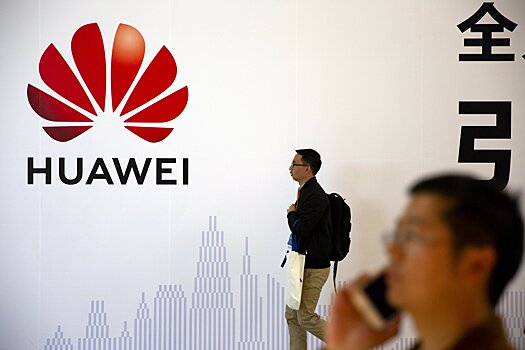 Продажи Huawei в Европе обрушились
