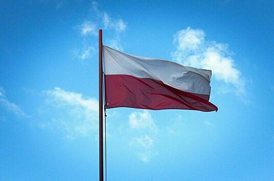 Польша ввела санкции против российских и белорусских лиц и компаний
