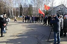 В Барнауле прошел митинг за сохранение зеленых зон