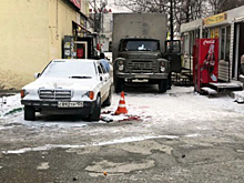 Жителя Новосибирска насмерть сбил грузовик во дворе жилого дома