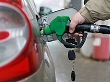 Автоэксперт оценил «доморощенные» способы экономии бензина