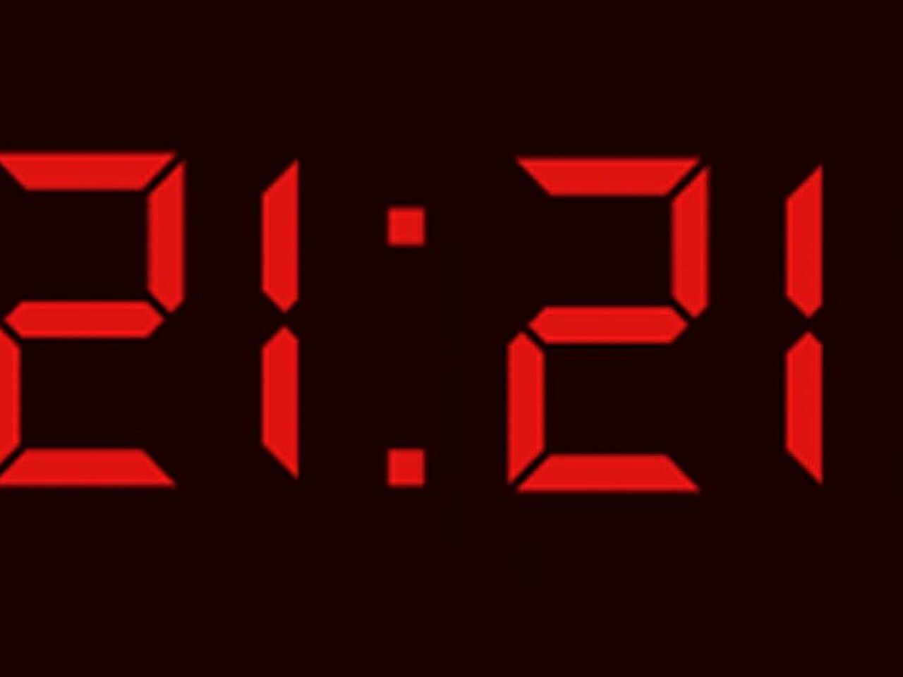 2121 время на часах значение. Цифры на электронных часах. 11 11 Электронные часы. Первые цифровые часы. Часы повторяющиеся цифры на часах.