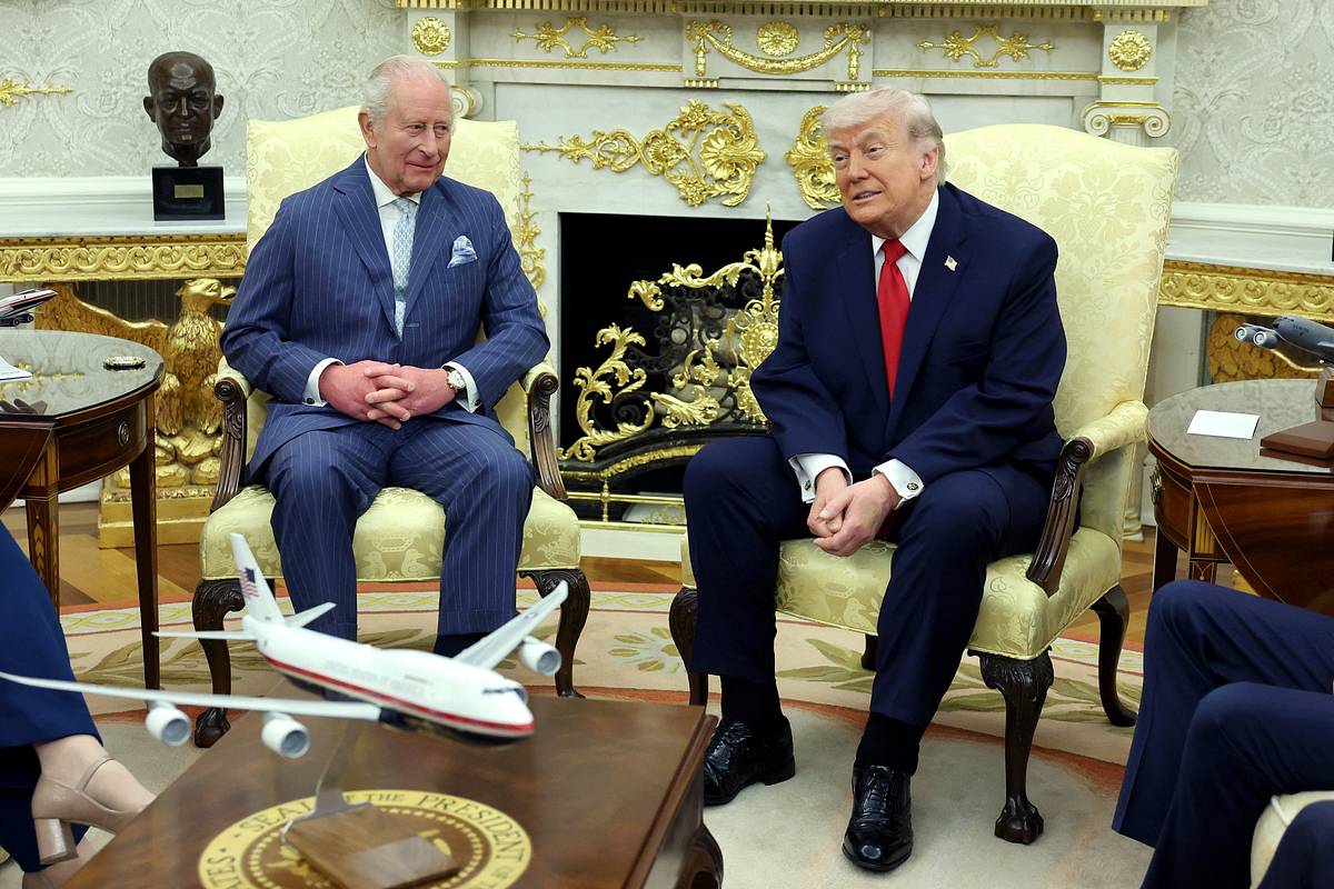 Трамп подшутил над королем Британии