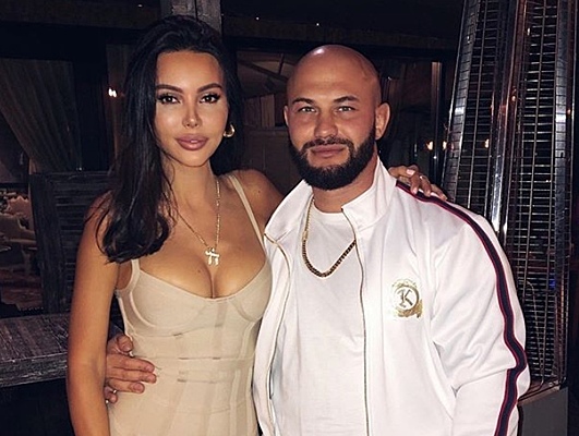 Үлкен құлақты мысықтың суреті