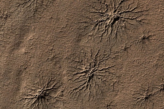 "Пауки" Марса впервые воссозданы в земной лаборатории