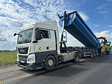 На дороге «Каспий» – Каменка – Ржакса укладывают выравнивающий слой асфальта