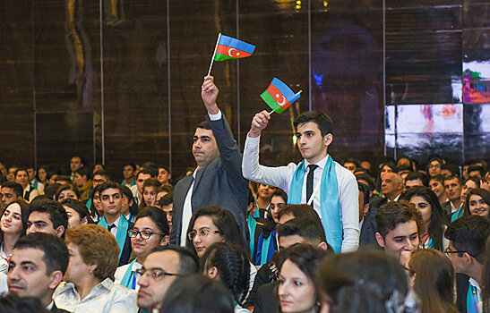 Активисты из разных регионов Азербайджана собрались ради единой цели