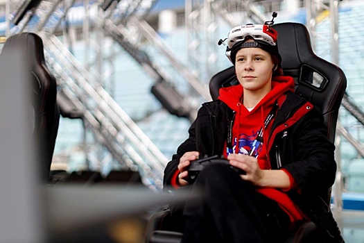 В Якутии именем чемпионки России по гонкам дронов назвали бриллиант