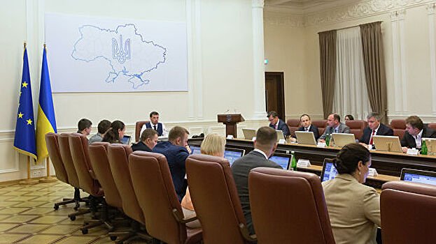 Кабмин Украины назначил одиннадцать новых заместителей министров