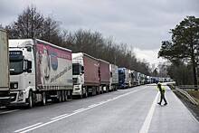 Тысячи грузовиков застряли на границе Украины и стран ЕС