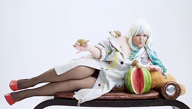 Піліп Беспамылковы в новом ролике призывает "сжигать жир"