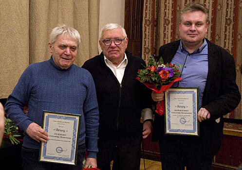 «Венцы» для двух поэтов: в Москве наградили деятелей искусства