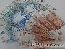 "Занять до зарплаты": в России подешевели микрокредиты