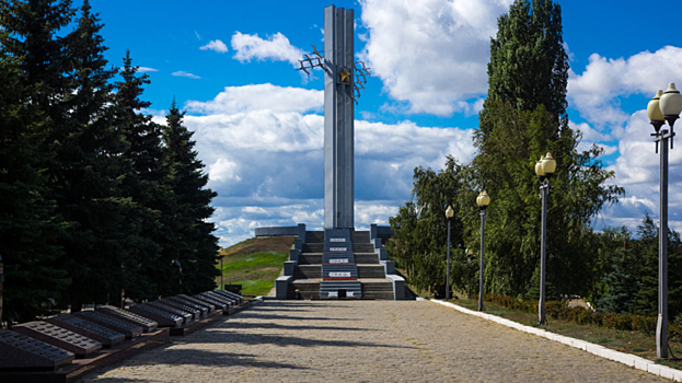 Освещение в саратовском Парке Победы за 26,5 миллиона поменяет «Саргорсвет»