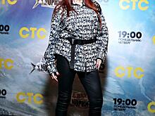 Эвелина Бледанс, Елена Валюшкина, Сергей Жуков и другие звезды вспомнили свои «Корни»