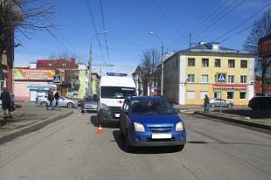 В Рыбинске водитель иномарки сбил 77-летнюю пенсионерку