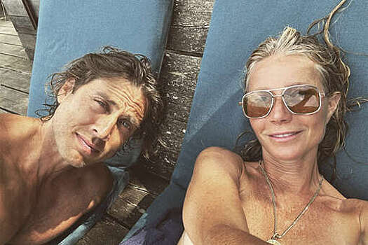 Гвинет Пэлтроу опубликовала пляжное фото с мужем