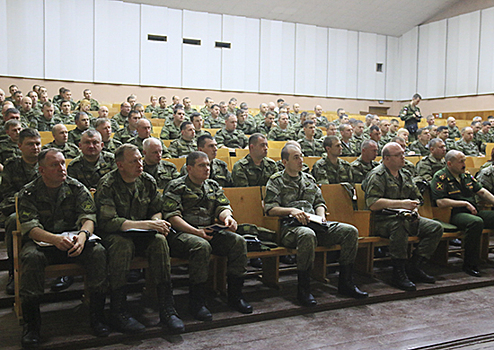 Вопросы подготовки граждан, пребывающих в резерве ВС РФ, обсудили на учебно-методическом сборе в ЮВО
