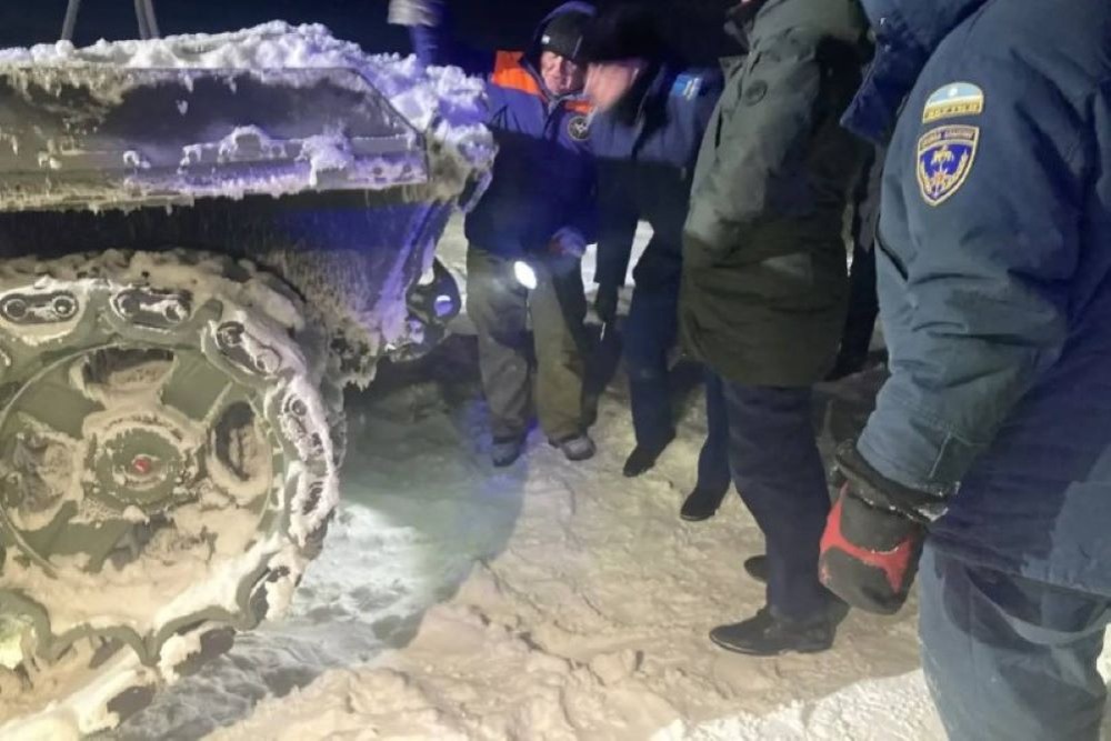 Названы причины гибели подростка в выставочном танке в Якутске