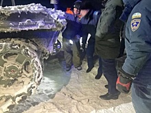 Названы причины гибели подростка в выставочном танке в Якутске