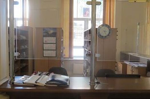 Работников регистратуры Новосибирской области научат общаться с пациентами