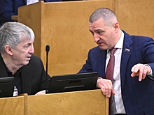 Следком наградил депутата Госдумы после погрома в аэропорту Махачкалы