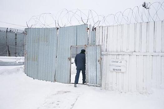 Экс-начальника колонии на Южном Урале наказали за «особые порядки» на зоне