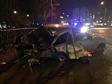 В Волгограде на дороге разбился Nissan Almera