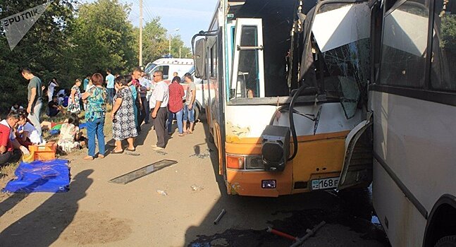 Число пострадавших в ДТП с автобусами в Казахстане выросло до 75 человек