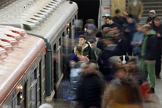 Акцию "Время ранних" в московском метро продлили до конца года