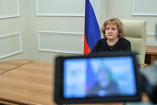 Людмила Бабушкина в Совете Федерации рассказала о достижениях свердловских «серебряных» волонтеров