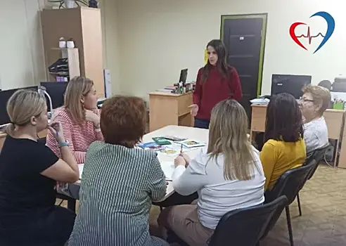 "Техника оздоровительной ходьбы": в Чапаевске проводят обучающие тренинги для социальных работников