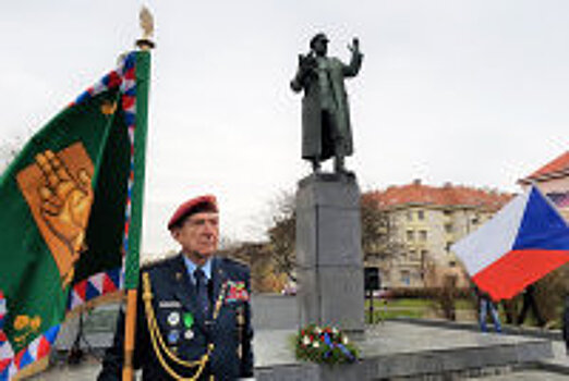 В Софии открыли мемориальную доску Александру Суворову