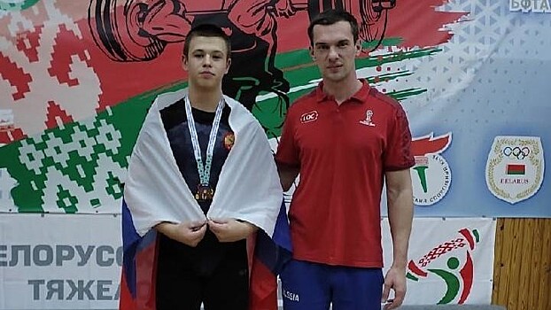 Курянин завоевал бронзу на международном турнире по тяжёлой атлетике