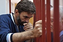 Суд арестовал счета Абызова почти на 122 млн евро