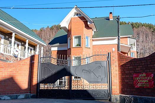Эксперты назвали не продающиеся годами загородные дома