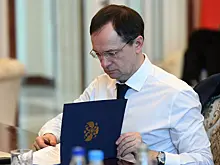 Мединский: Мы живем сегодня с вами в учебнике истории